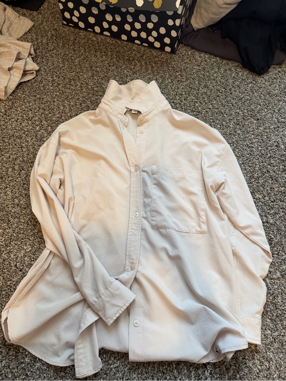 JoyLab Light Taupe Button-Front Top